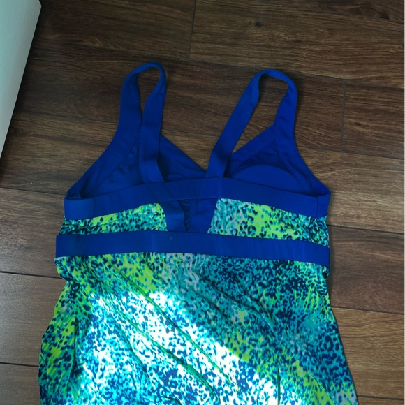 Excellent condition - Picture 2 of 3